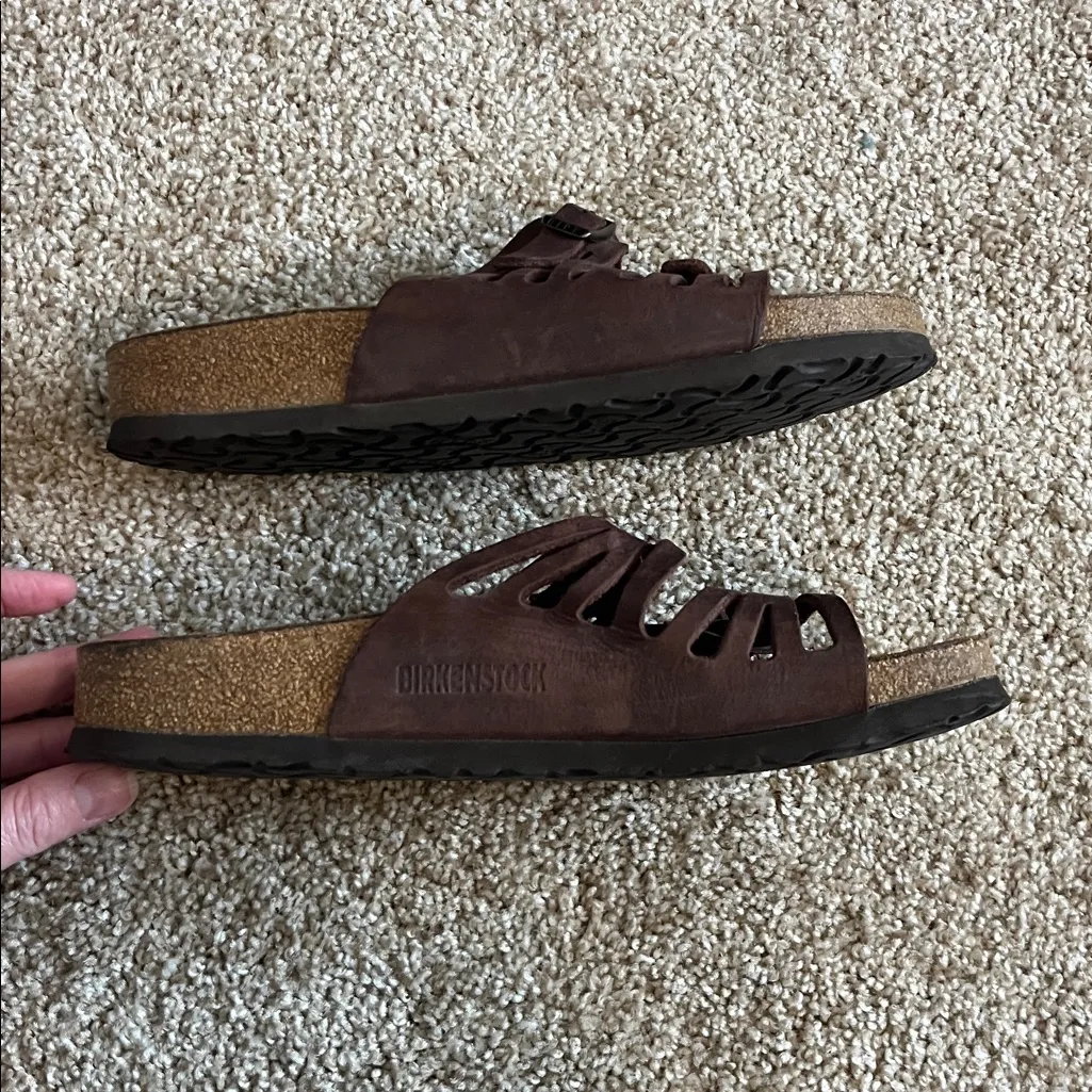 Birkenstock Granada Oiled Leather Soft Footbed Sandals - Image 11