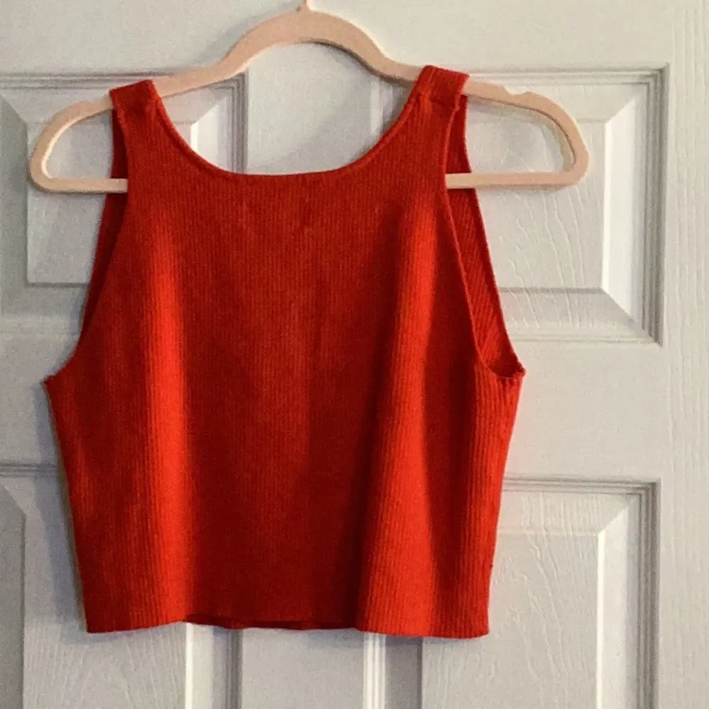Red Square Neck Crop Tank Top Size XXL - Image 3