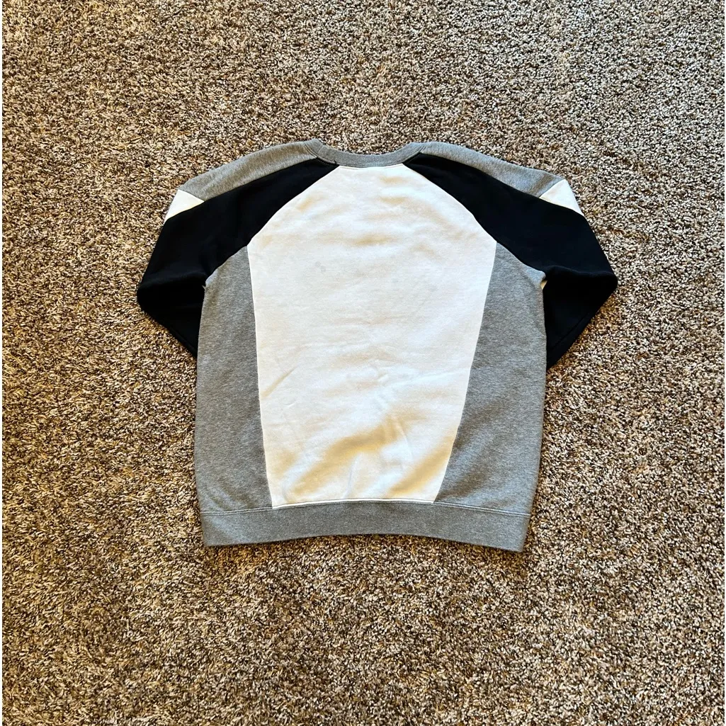 Nike  Spellout Crewneck - Image 3