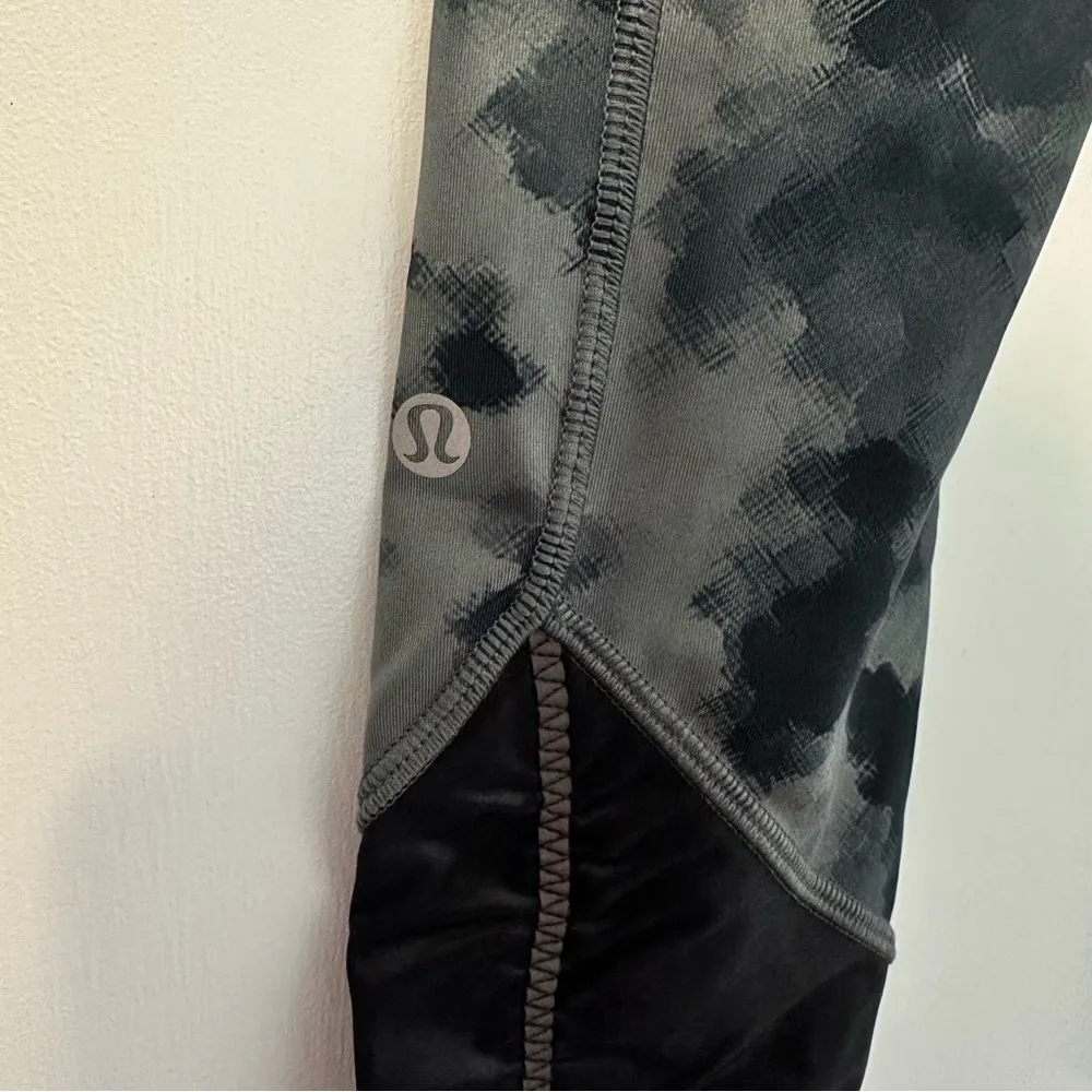 Lululemon Pace Queen Tight - Image 5