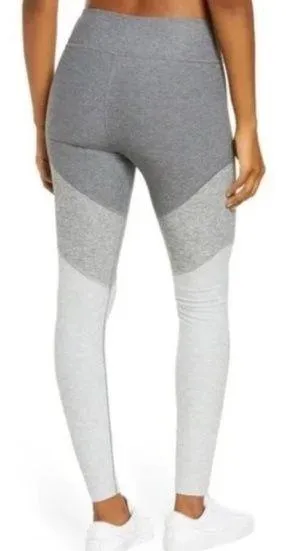 Outdoor Voices 7/8 Springs Leggings in Graphite/Ash/Dove | Small - Image 2