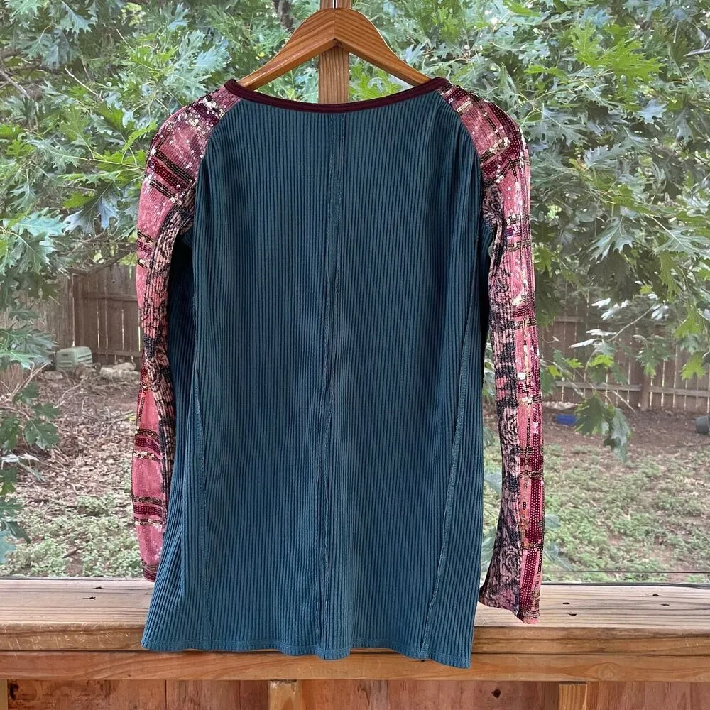 Free People Women's Green Thermal Sequin Sleeve Long Sleeve Top Size XS - Image 2