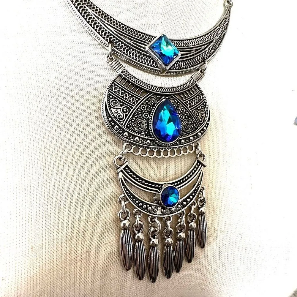Silver tone and blue statement necklace - Image 2