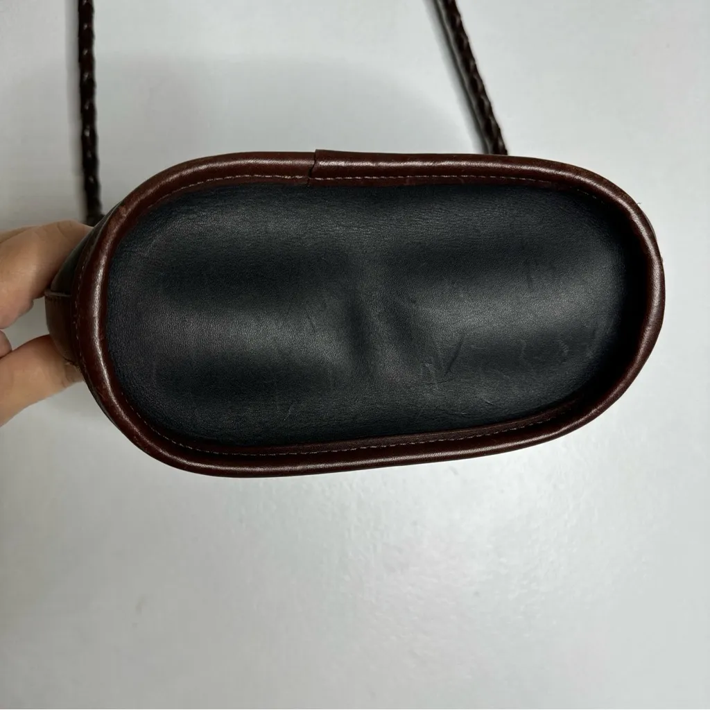 Brighton Black & Brown Leather Croc Embossed Bucket‎ Crossbody Bag CP - Image 4