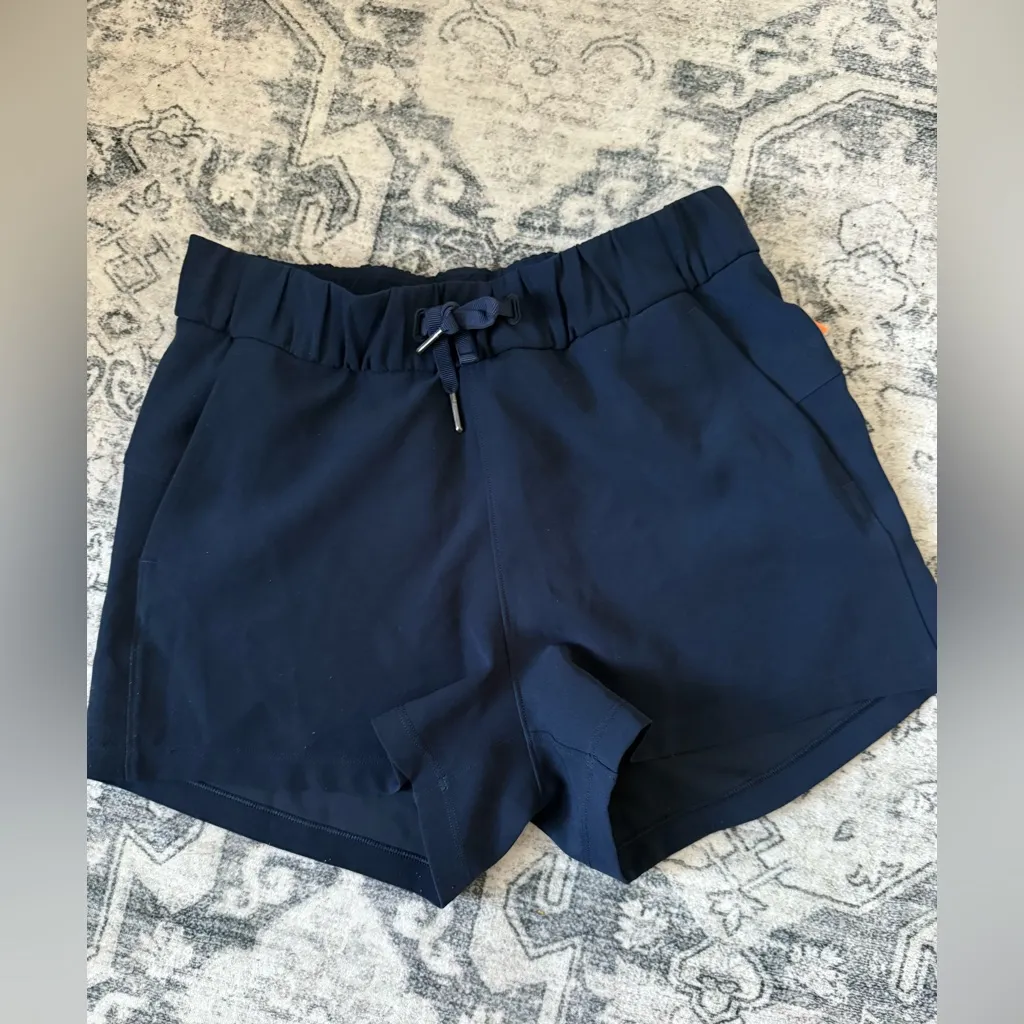 Lululemon  On the Fly Short 2.5” - Image 3
