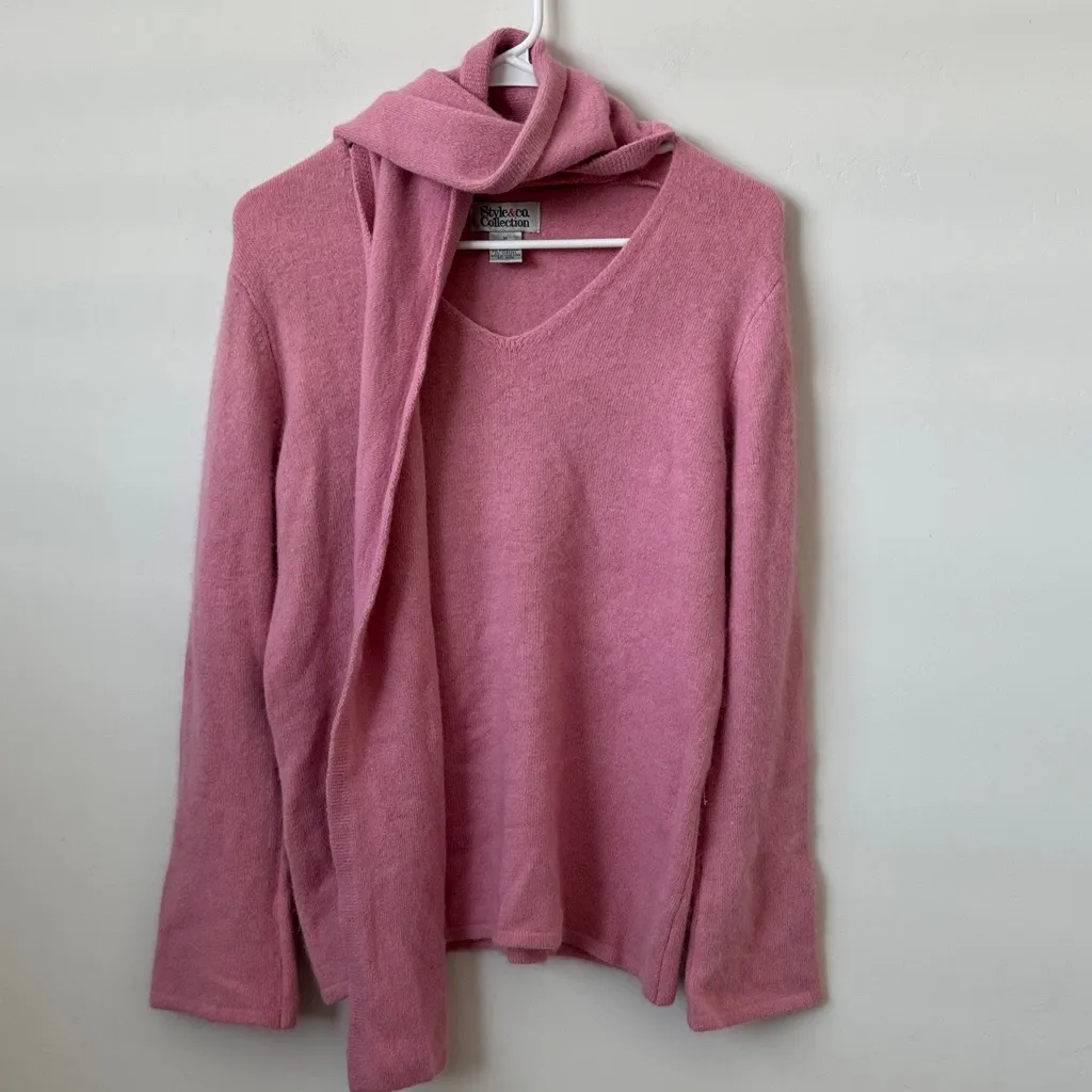 Vintage Angora Rabbit Hair Lambswool Blend Pink Sweater with NecK Scarf Size: M Size M - Image 2