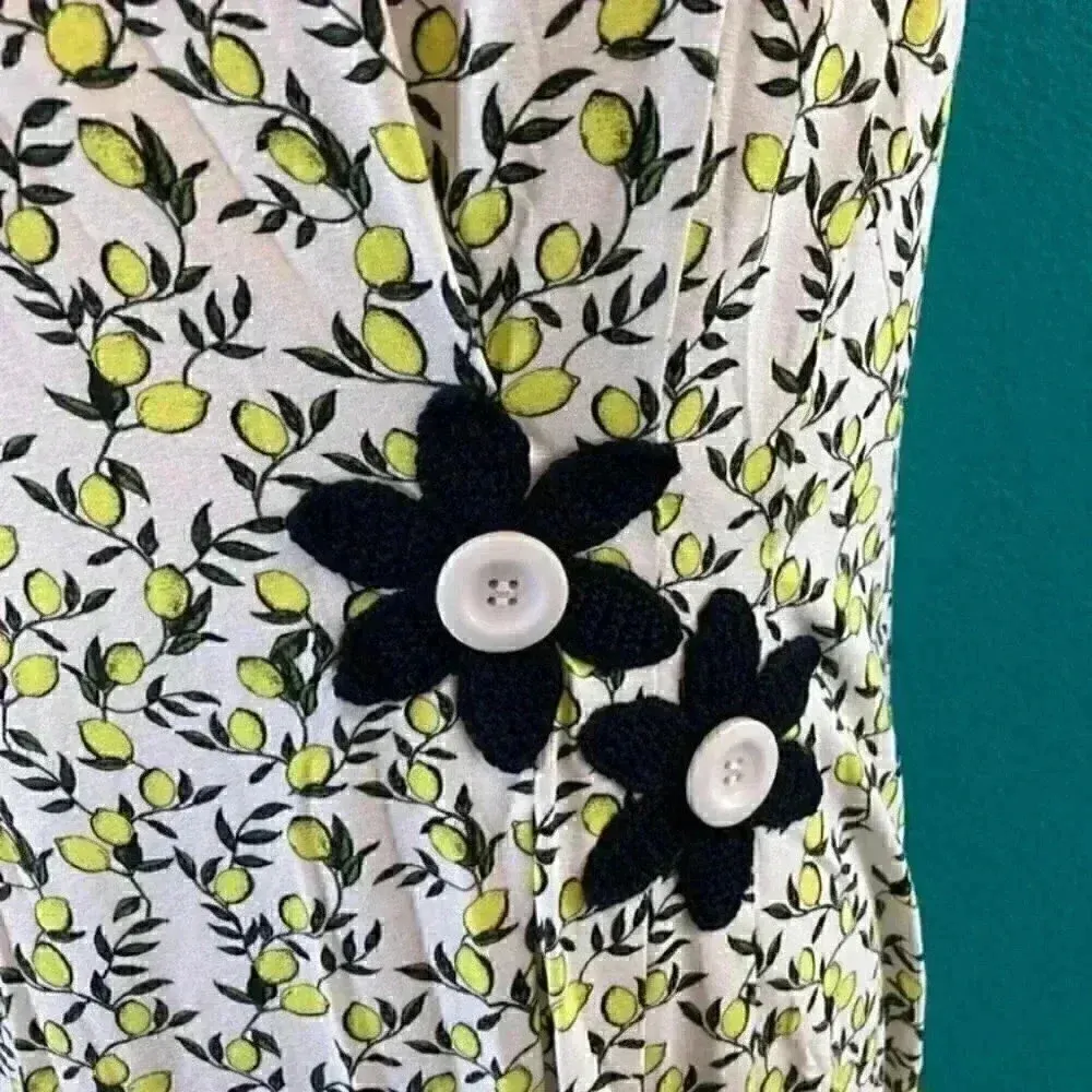 ⭐️ New with tags du Milde lemon print dress in size medium Yellow - Image 3