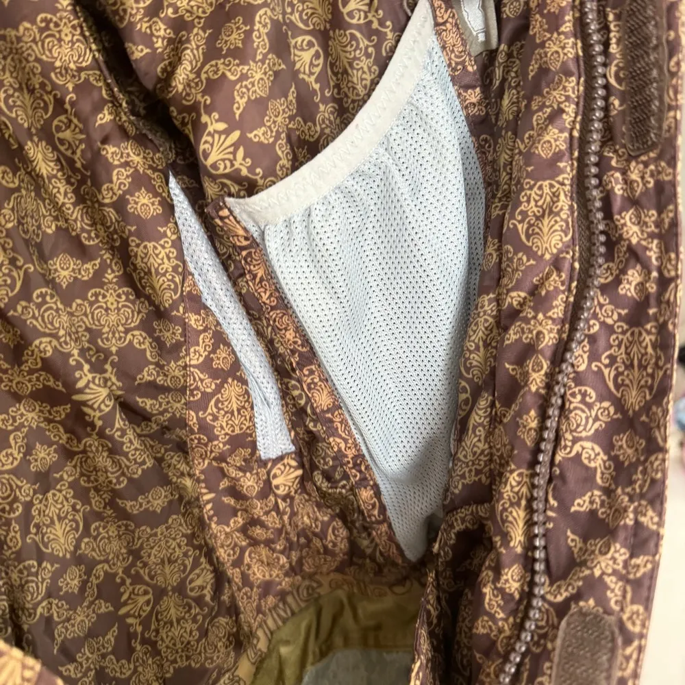 90s Vintage Sims Paisley print ski jacket puffer hooded pockets insulated snow Tan Size M - Image 8