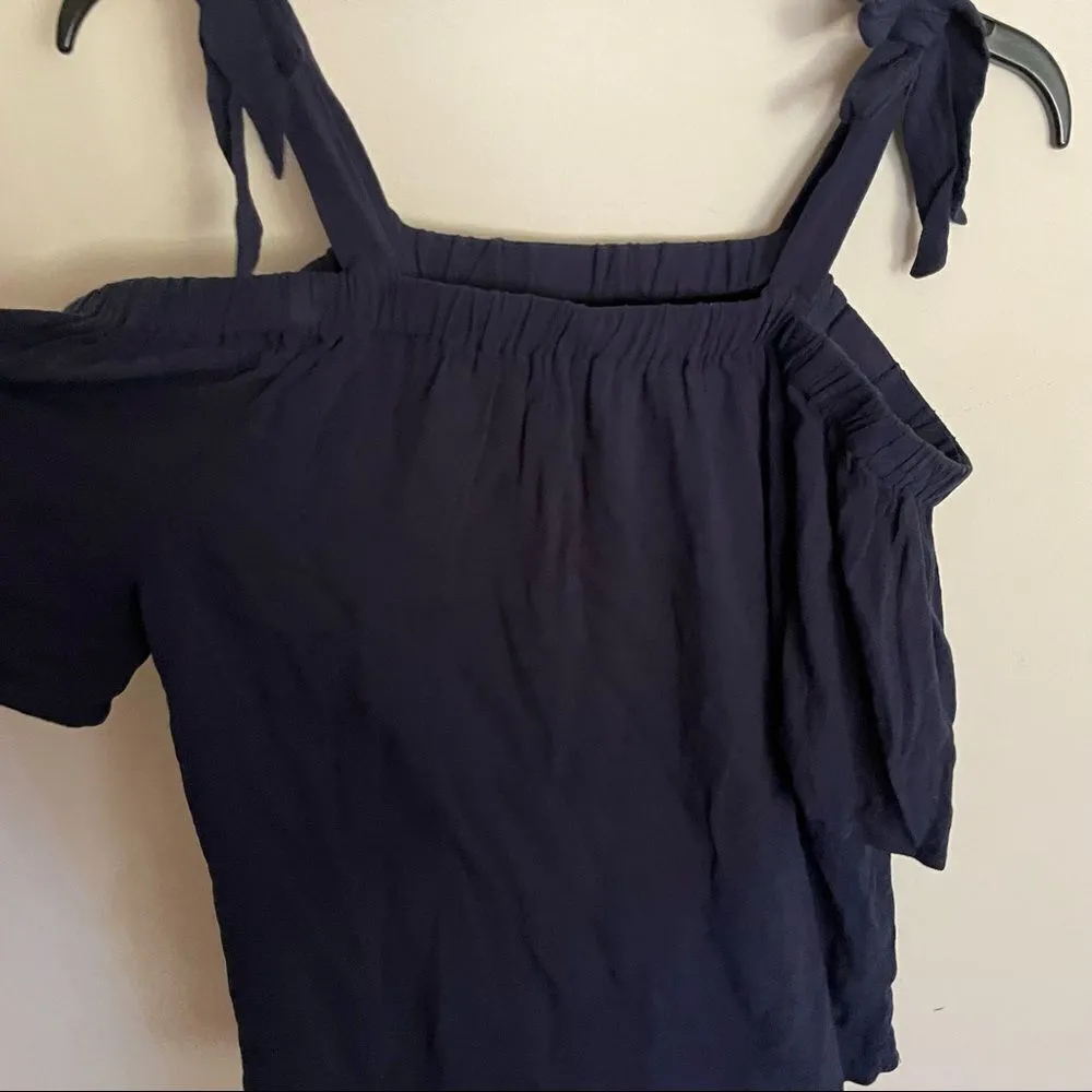 Juicy Couture Cold Shoulder Bow Top - Image 3