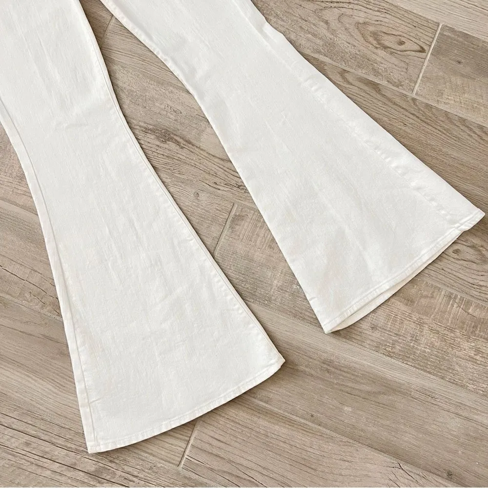 NWT 7 For All Mankind Mega Flare Jeans in Clean White Sz 30 - Image 11