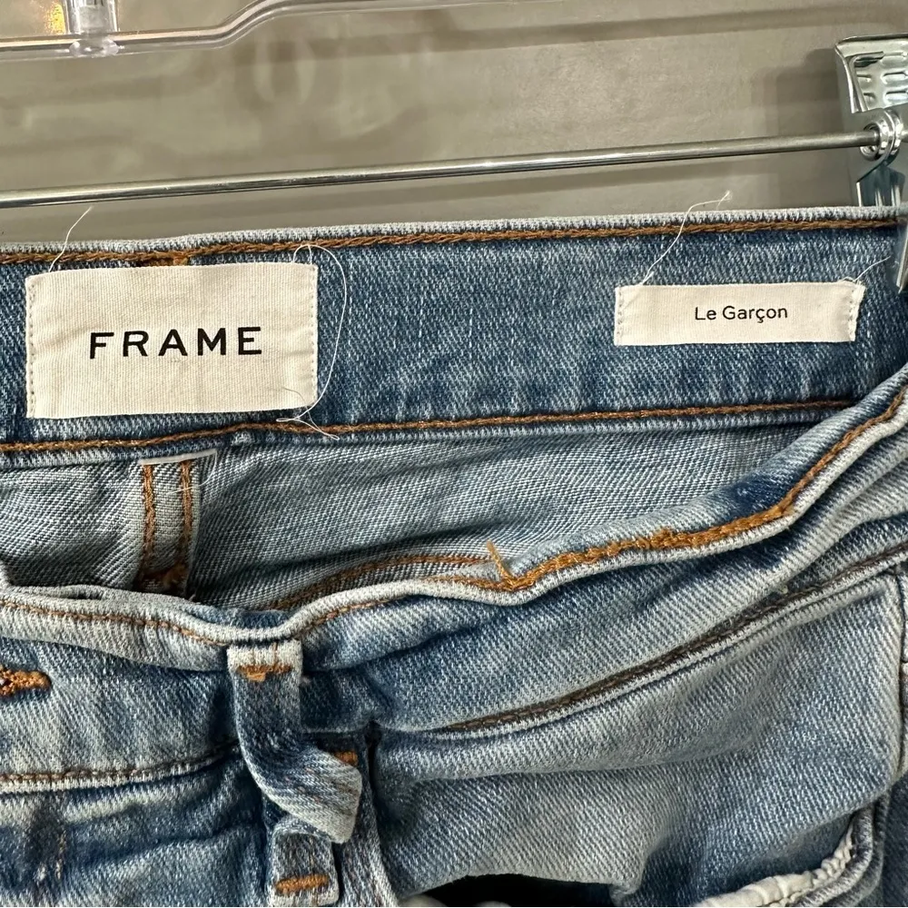 Frame La Garcon Distressed Jeans Relaxed Fit Light Wash Degradable Jeans Size 29 - Image 6