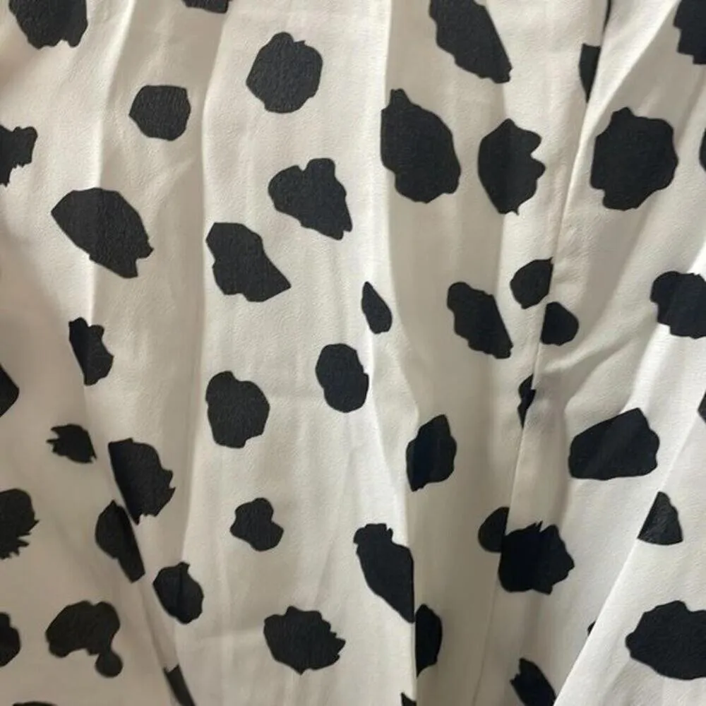 Buddy love, white and black cow Dalmatian polka dot print Racerback tank top Size M - Image 4