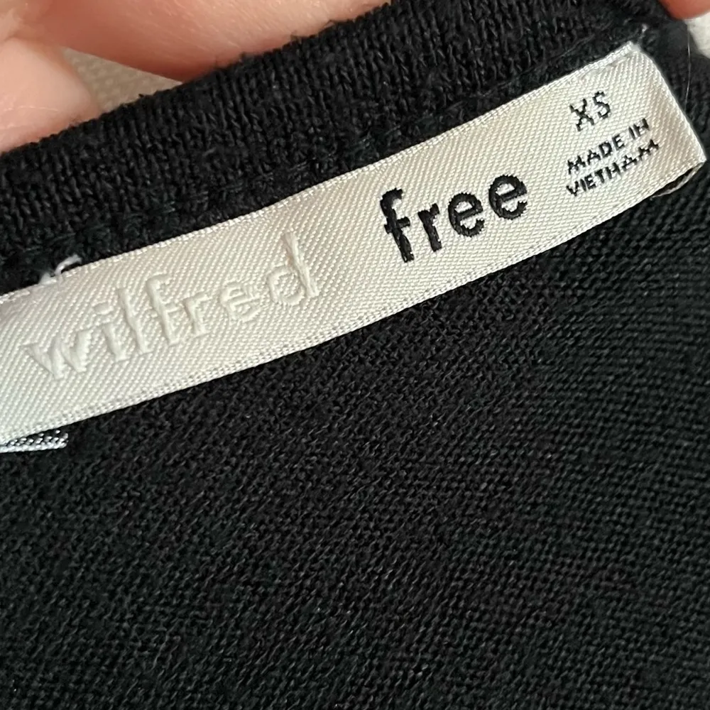 Wilfred Free • Solid Black Soft Crew Neck Top - Image 6