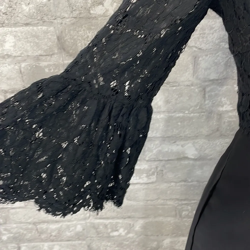 Mustard Seed Deep V Lace Dress - Image 2