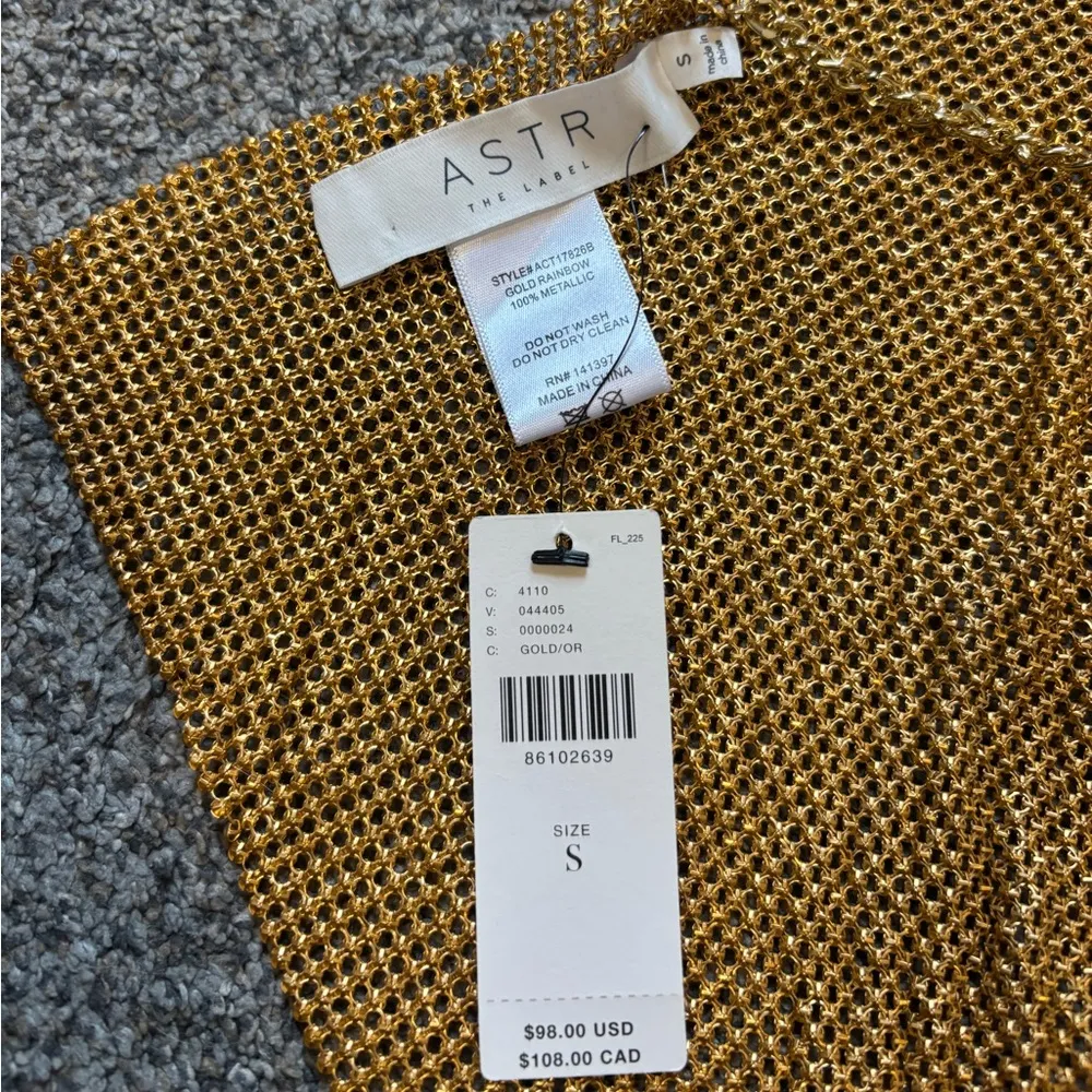 ASTR  the Label Gold Chain Top - Image 4