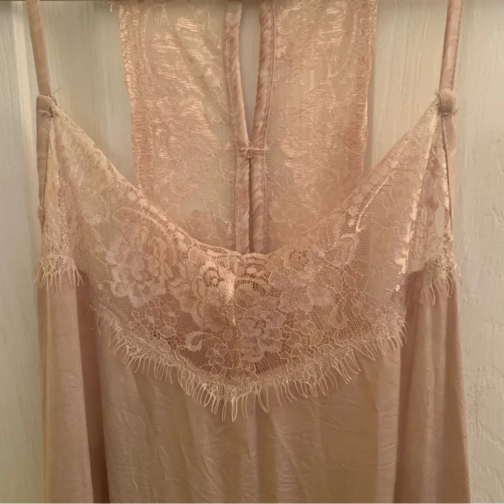 Nina Kendosa Paris Camisole Silky Lace Eyelash Fringe Top Size Small to Medium - Image 8