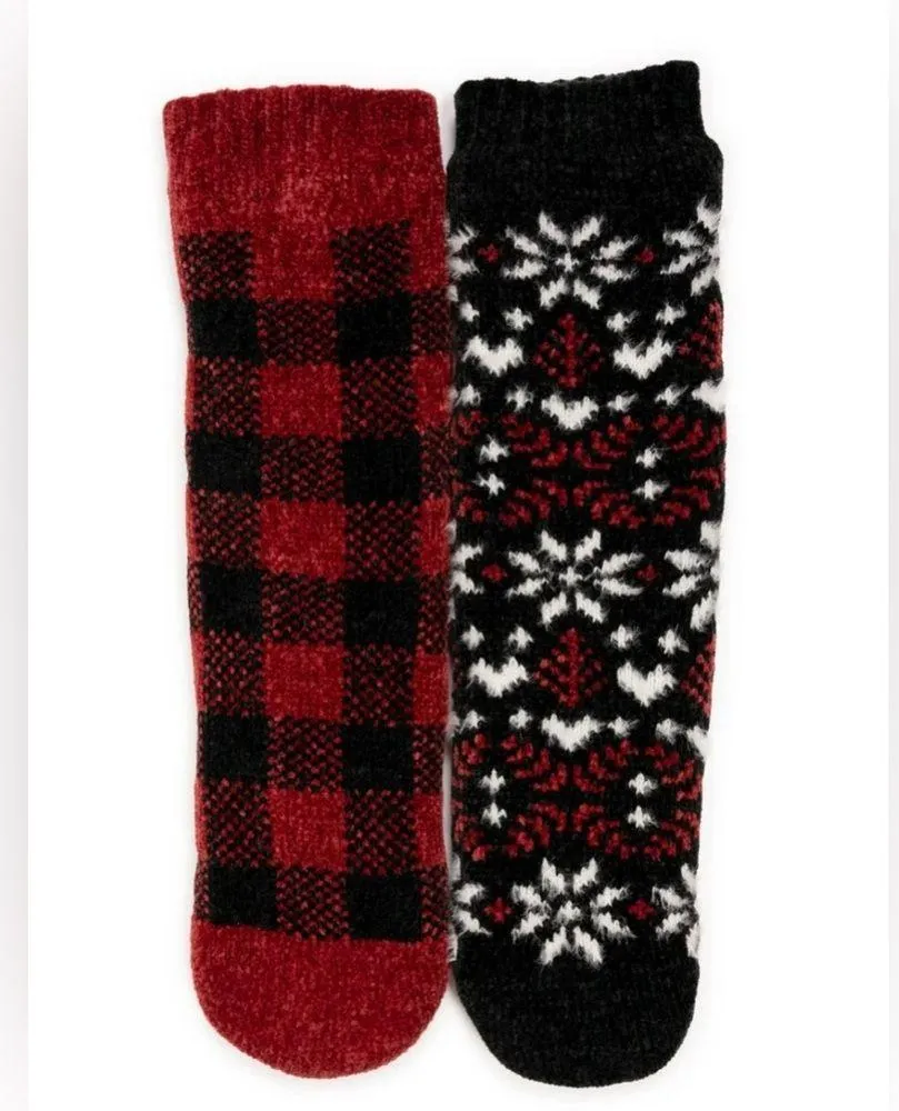Muk Luks Cabin Cozy Red and Black Winter Socks 2 Pack NWT - Image 9