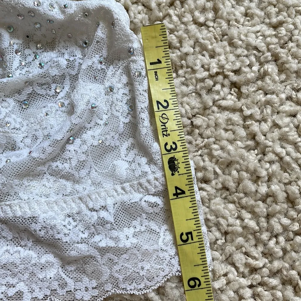 VS PINK beautiful white lace beaded bralette - Image 9