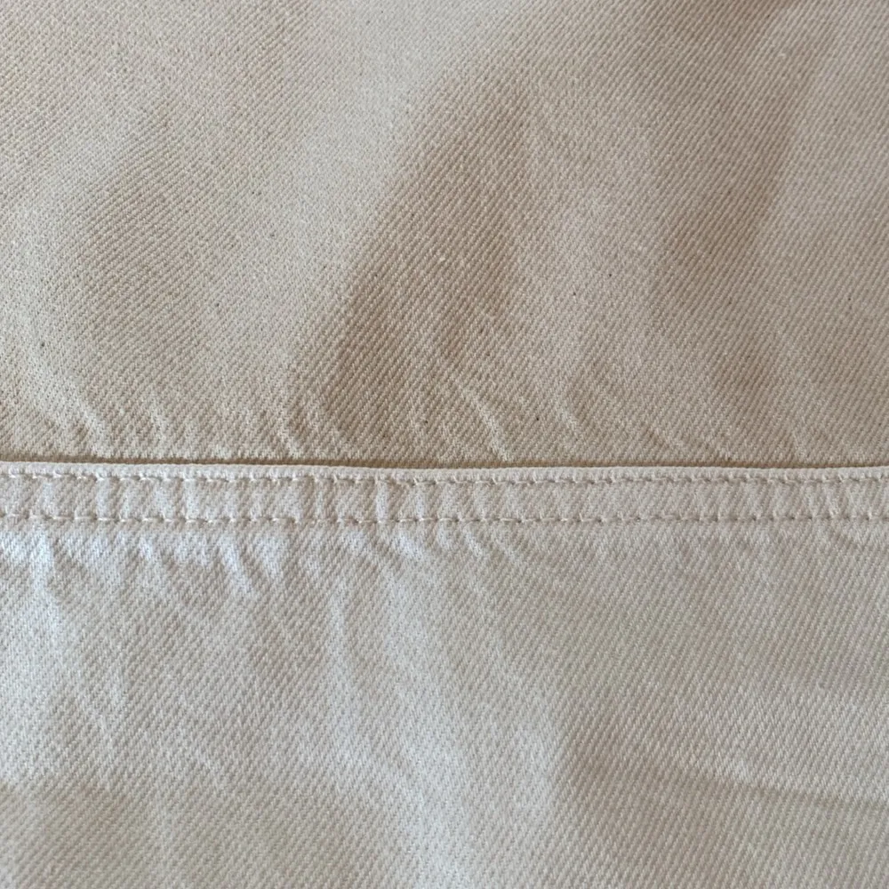 Pull&Bear x Wrangler ATG Utilitarian Wide Leg Urban Outdoors Cream Jeans Sz 4 White - Image 4