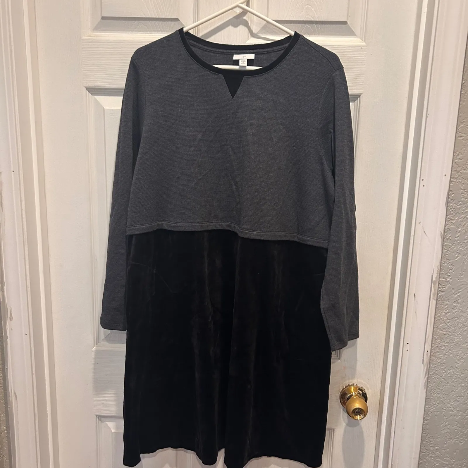 J. Jill 1X 60th Anniversary Ltd. Edition Grey Top Black Velour Dress Lagenlook Gray - Image 2