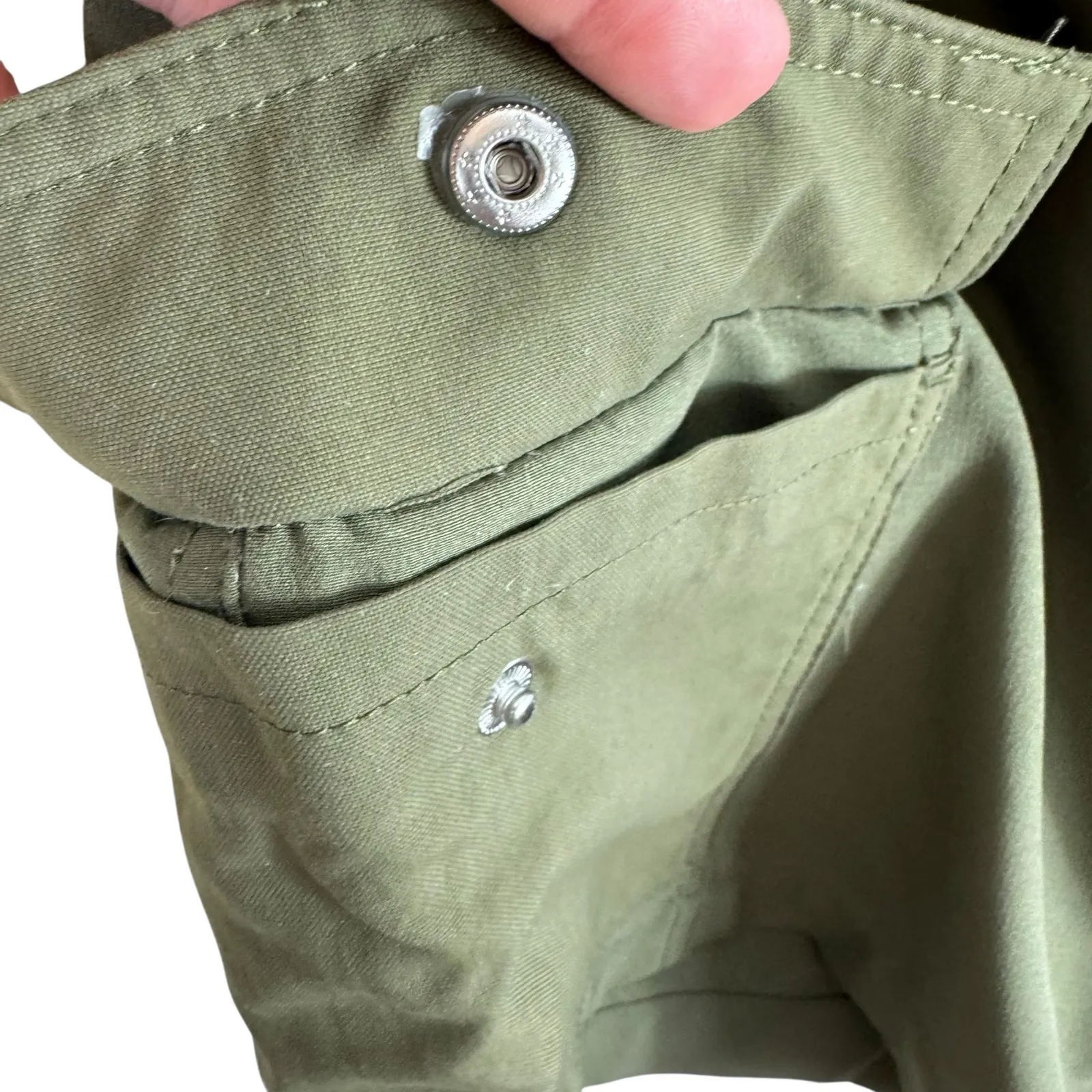 Dickies Cooling Temp-IQ Green Lightweight Shorts Pockets Women's Size 10 - Image 4