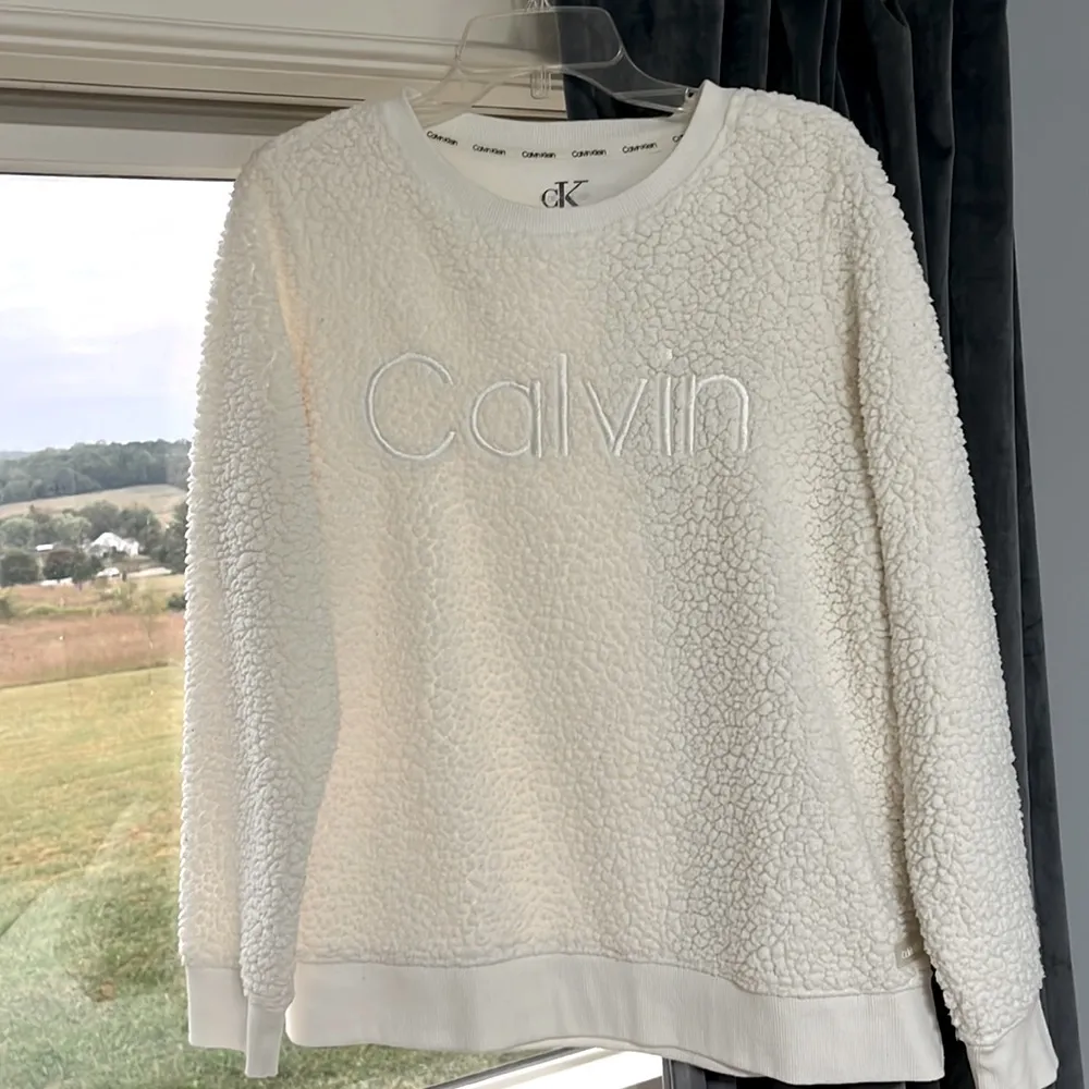 Calvin Klein Fluffy Pullover Winter White Cream Comfy Sweatshirt Womens Small - Image 10