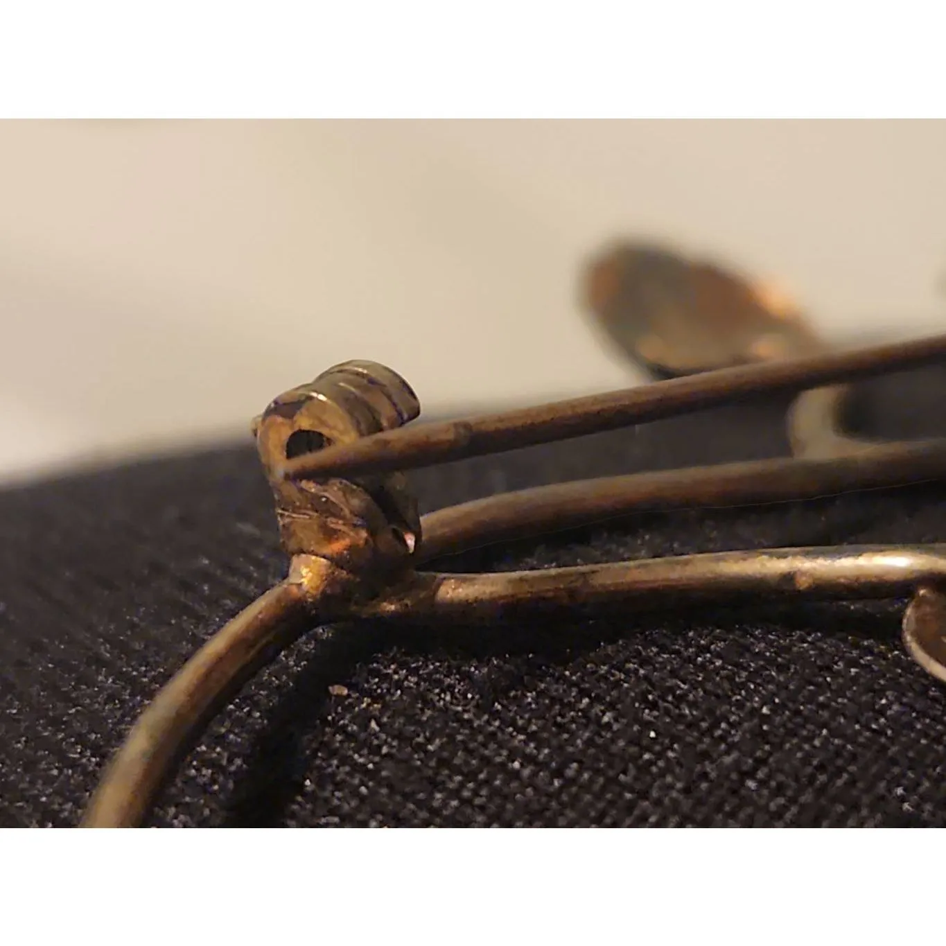 Antique Women's STERLING Signed Silver Gold Toned Floral and Leaf Brooch Pin Whi - Image 7