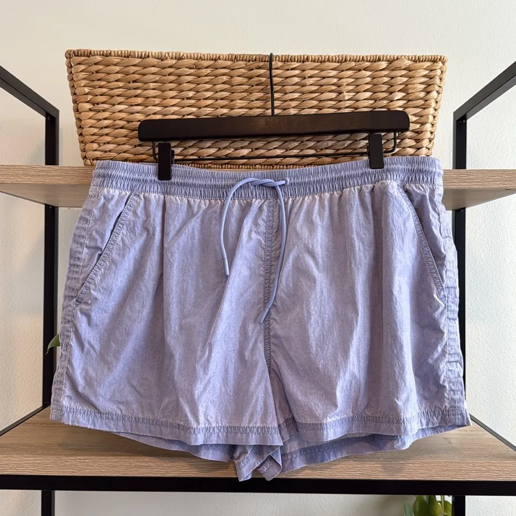Athleta Expedition Short Victorian Periwinkle Color w/Pockets, 14 - Image 3