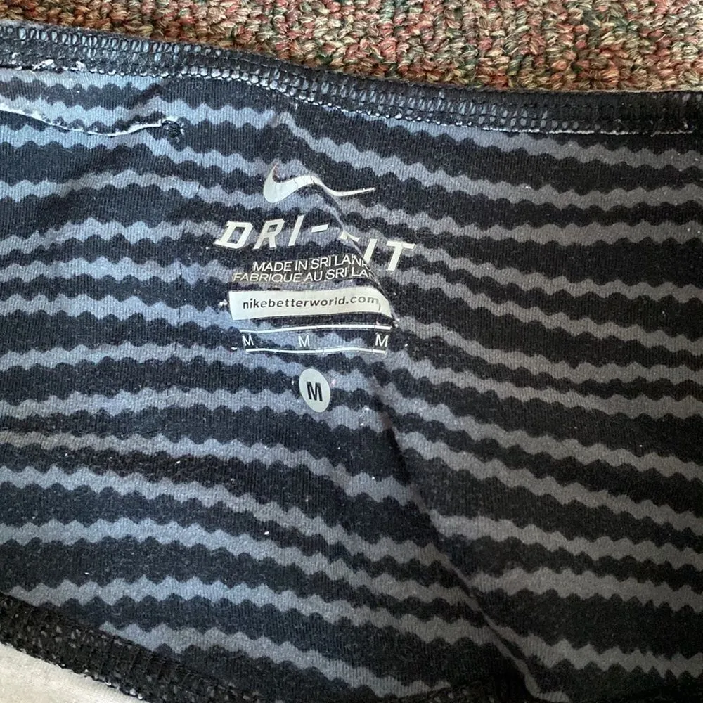 Nike dri fit leggings M - Image 6