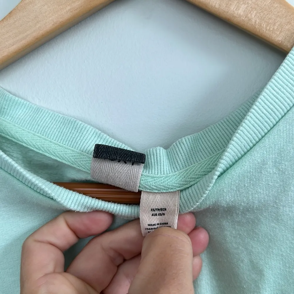 Womens XS  super soft modal blend lightweight mint sweatshirt extra small - Image 5