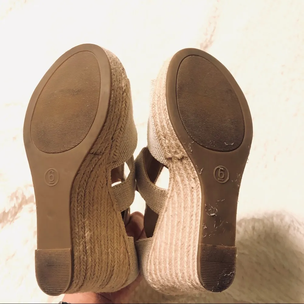 A New Day Beautiful wedges! Size 6 Tan - Image 7