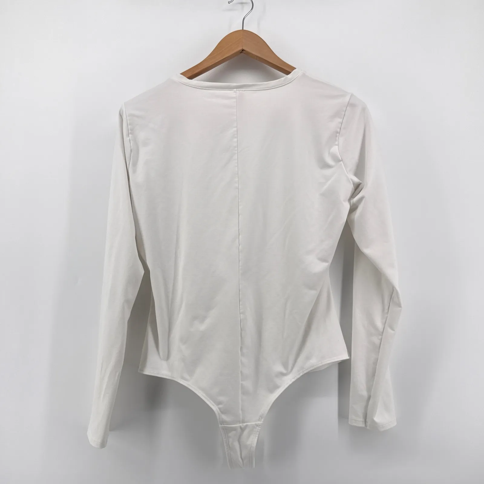 SPANX Women's Suit Yourself Long Sleeve Thong Bodysuit V-Neck White Size 1X - Image 6