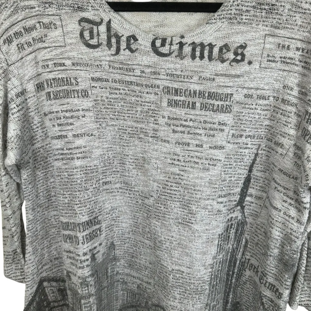 Jess & Jane Newspaper Print Tunic Top Medium Gray NYC Travel Artsy USA Made Black - Image 5