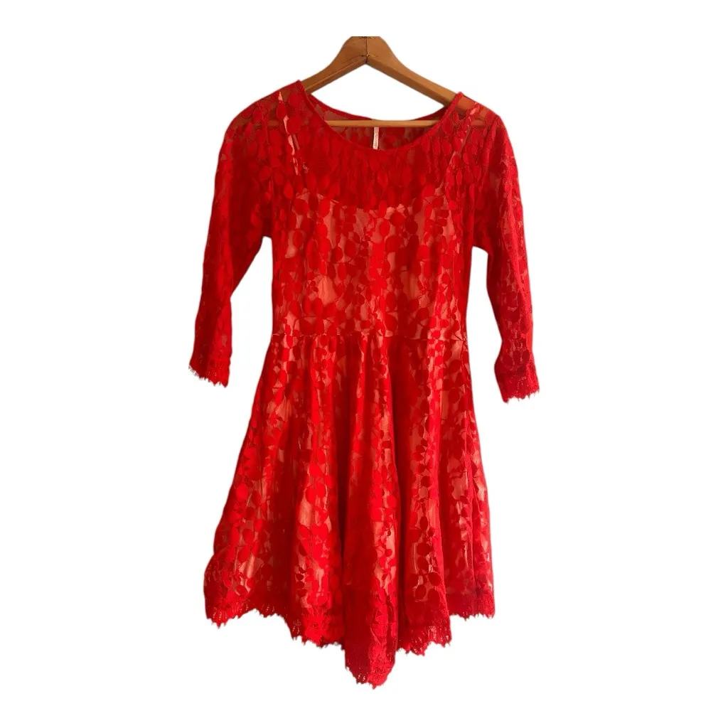FREE PEOPLE Red Mesh Floral Lace Overlay Dress Size 4 - Image 5