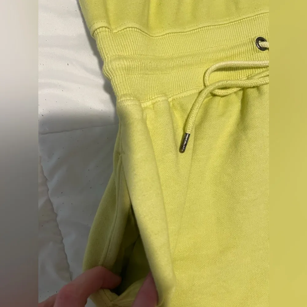 Movement Neon Green Open Back Romper Sz L - Image 6