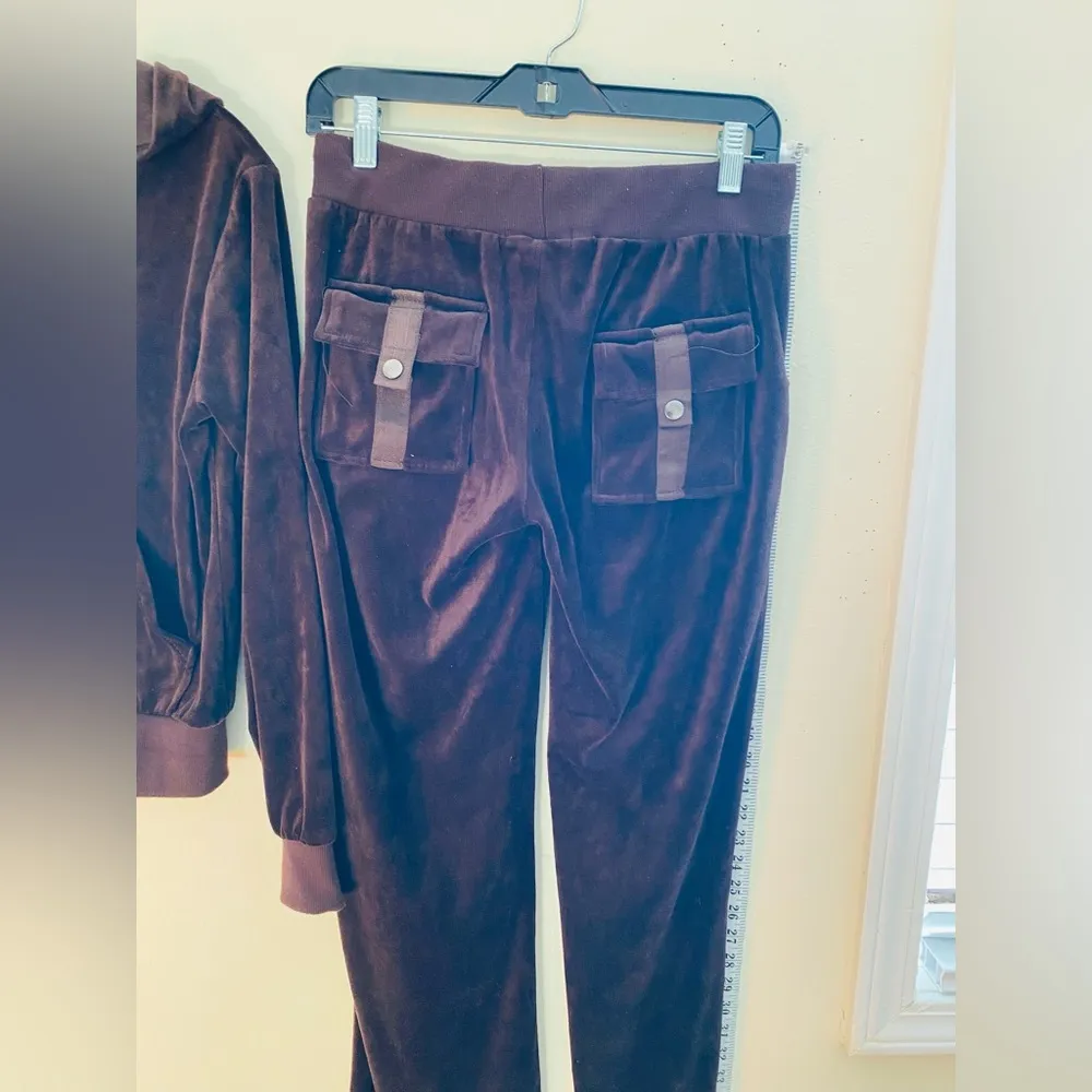 VTN Always Famous Joggers Set/ Hoodie/Sweatpants (Fitted) Brown Size M - Image 4
