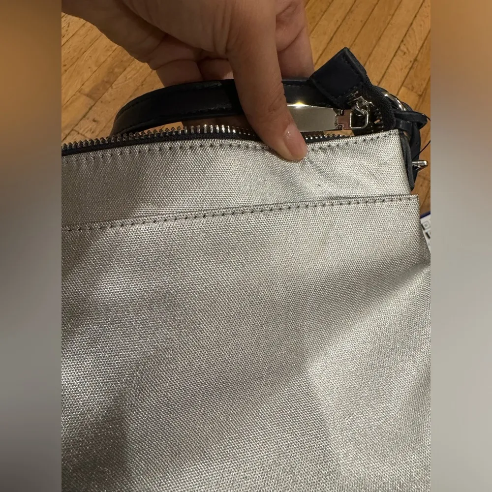 Julia Metallic Crossbody New With Defects Silver And Navy Blue - Image 7