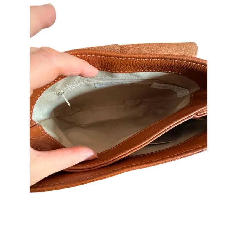 Cherry Paris Layana Cognac Pebbled Leather Crossbody Bag NWT Tan - Image 4