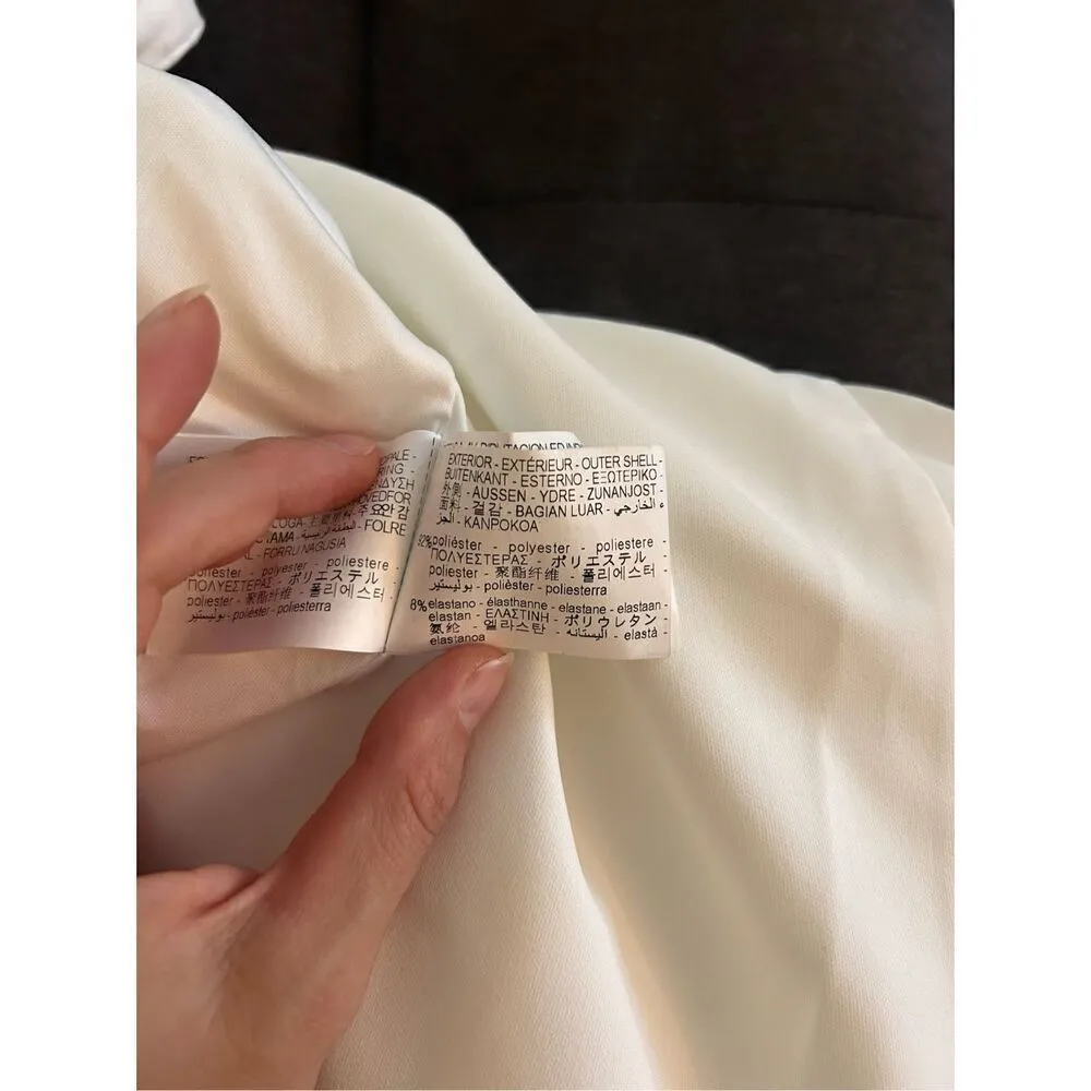 Zara sexy white long dress size medium stretch with cutout on the back - Image 6