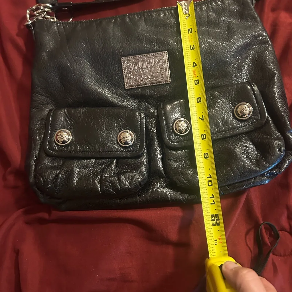 Coach  poppy Black Leather Crossbody Bag with Silver Accents - Image 3