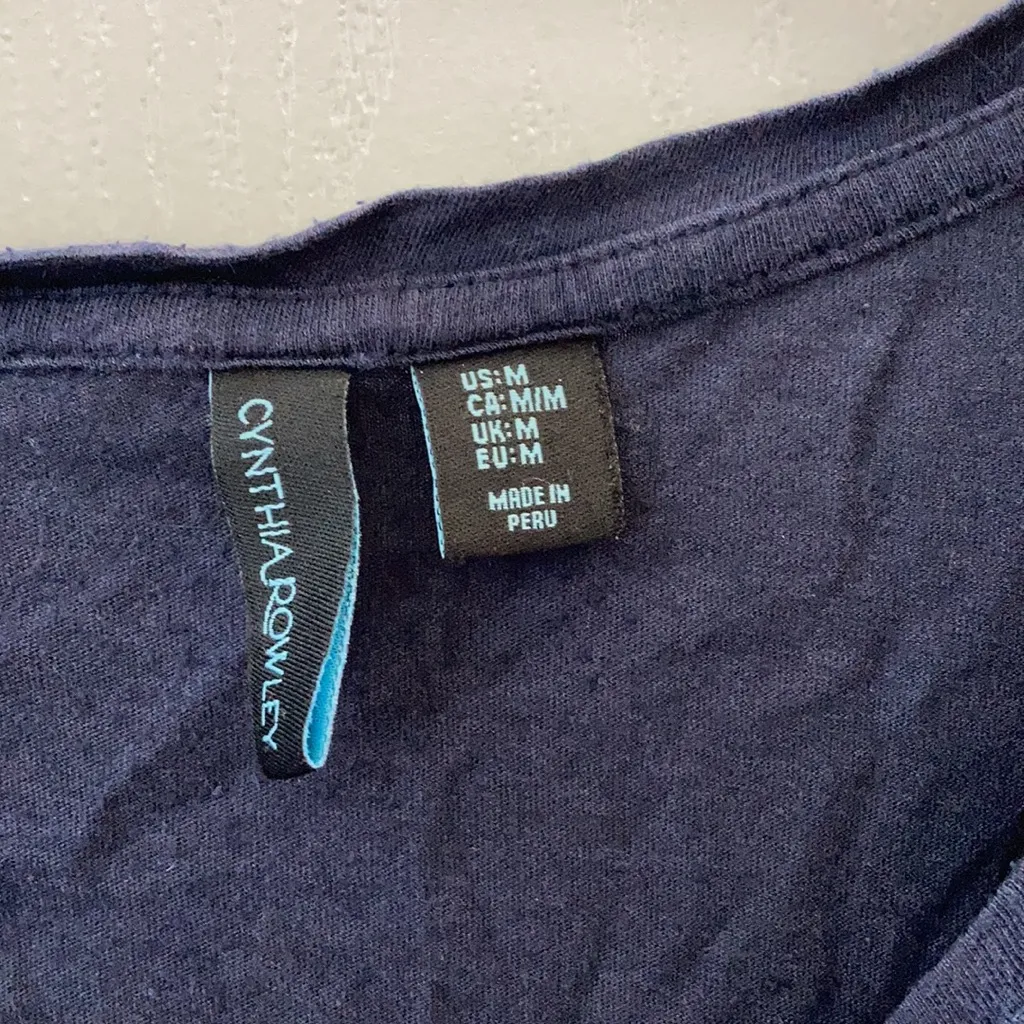 FINAL MARKDOWN Ladies’ Cynthia Rowley SS Tee (M) - Image 3