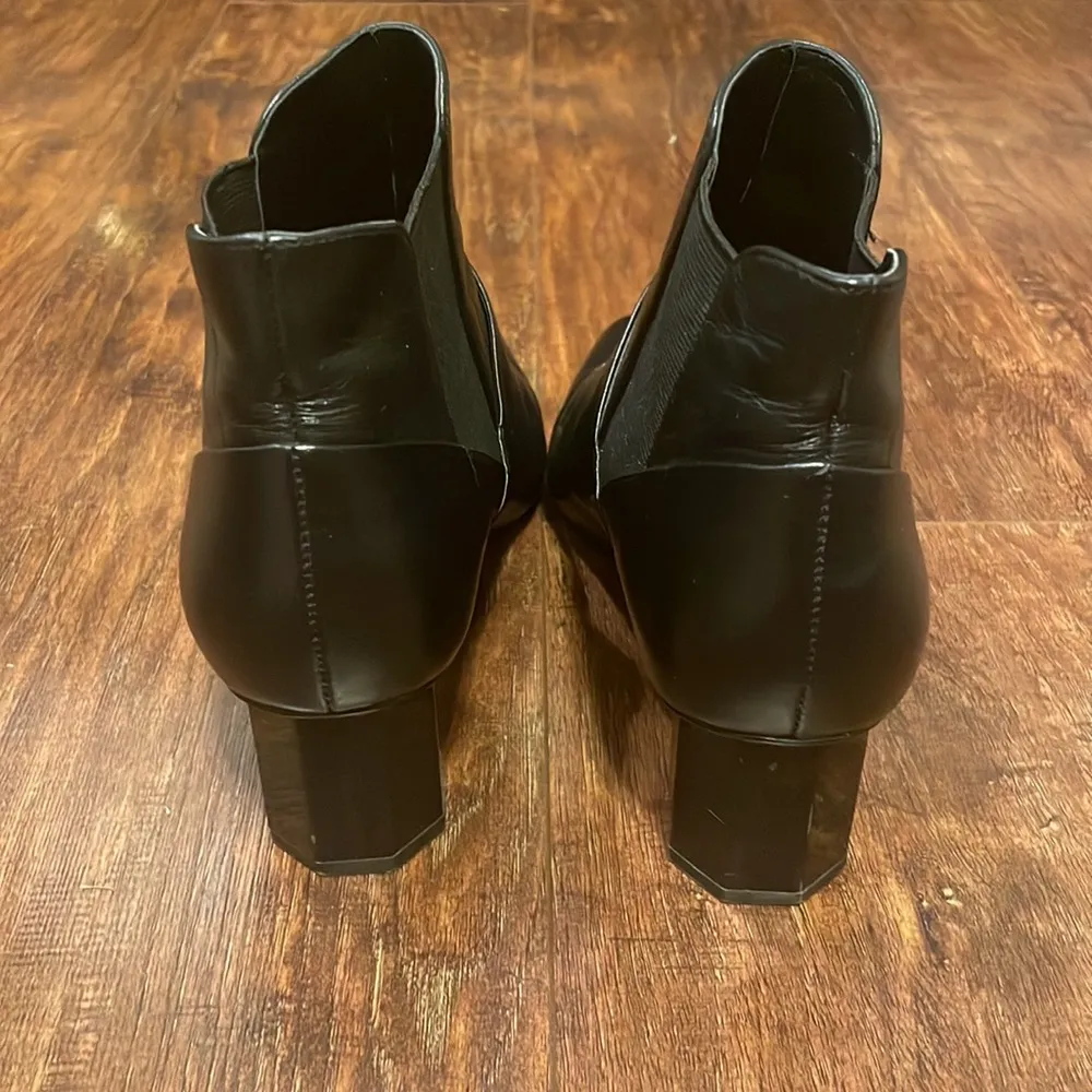 Donald J Pliner Fate leather ankle booties Black Size 6.5 - Image 4