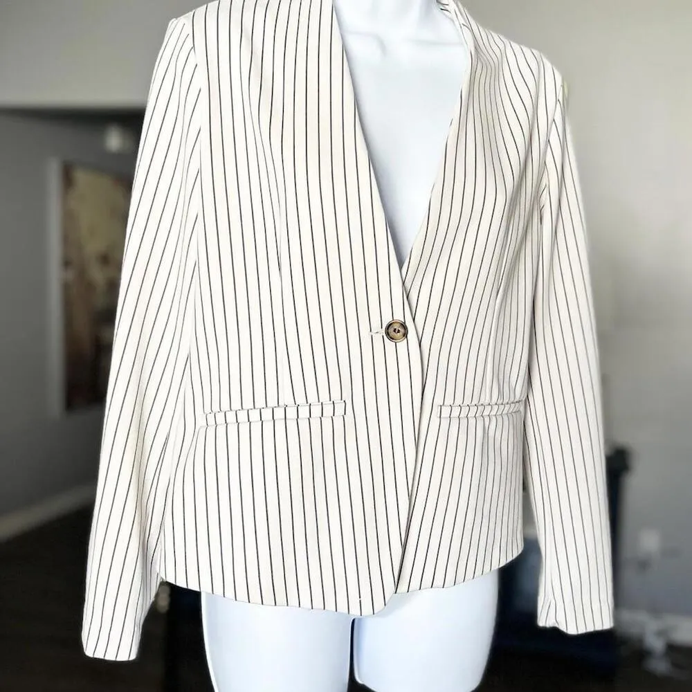 Simply Styled By Sears White Pinstripe Blazer for Women Size M Size M - Image 4