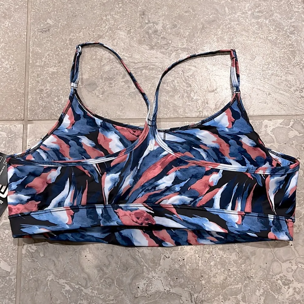 ID Ideology Painterly Waves Low-Impact Sports Bra, Size XL New w/Tag - Image 5