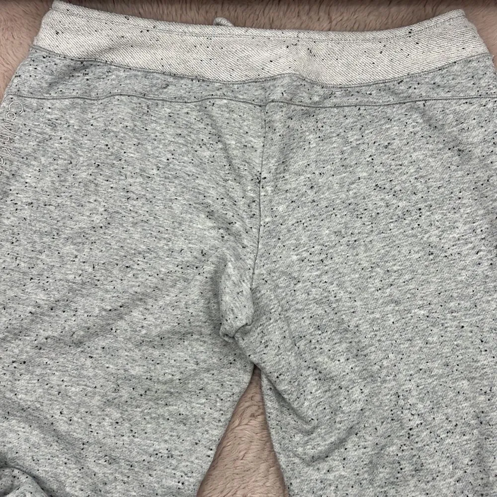 Calvin Klein gray black speckled Capri jogger - Image 4
