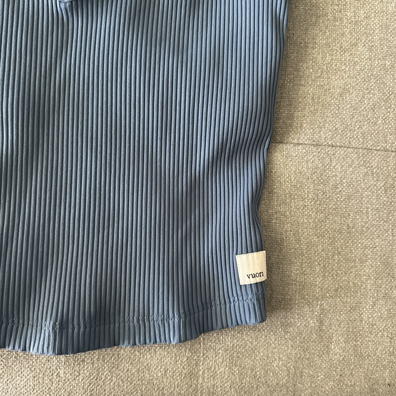 Vuori Rib Crop Athletic Active Sleeveless Tank Top Shirt  Women's XS‎ - Blue - Image 3