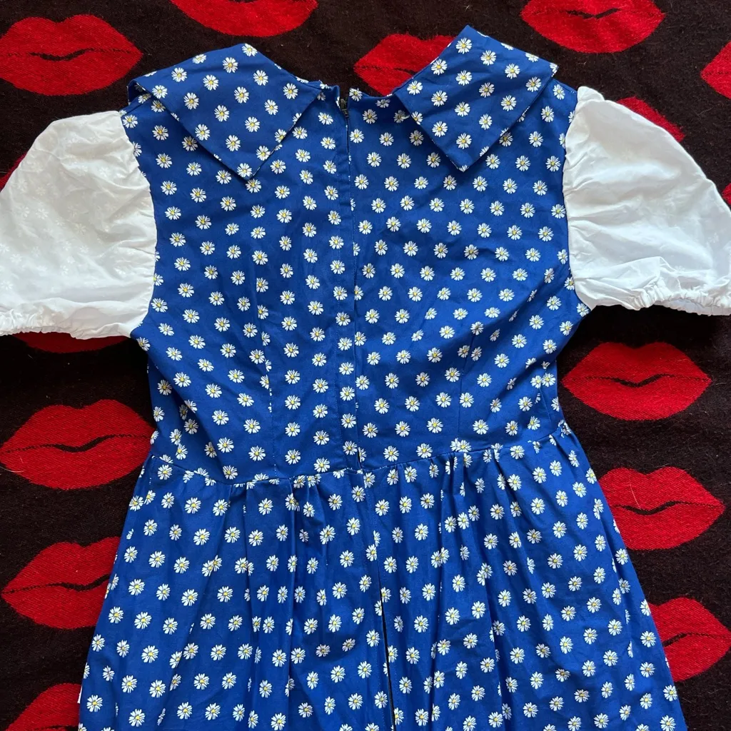 Handmade 60s 70s style apron milkmaid blue white daisy dress S - Image 7