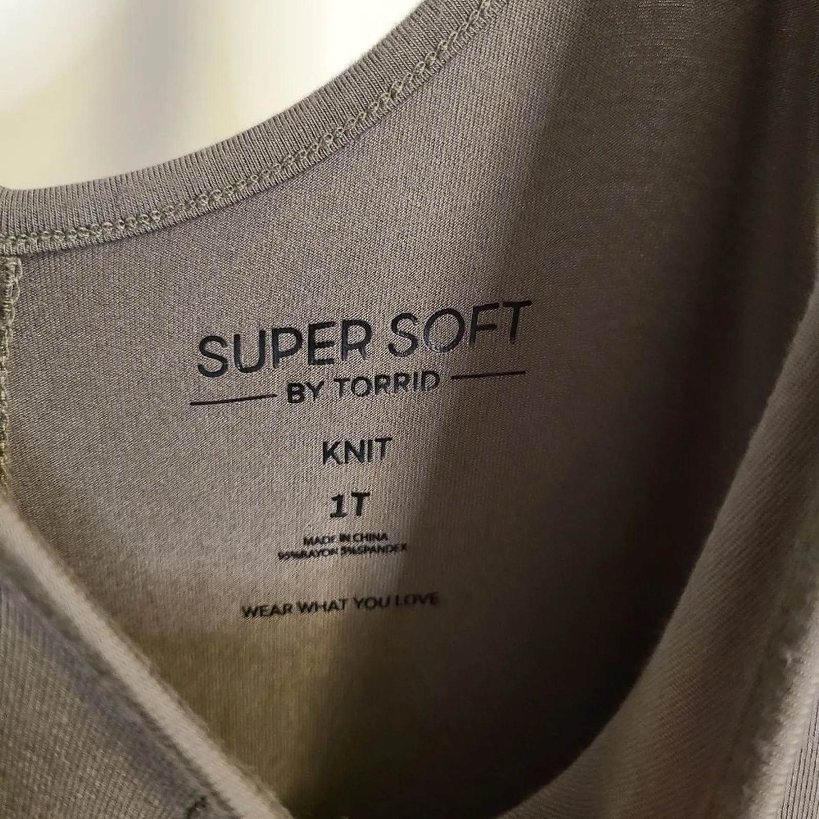 Torrid Jumpsuit Size 1 Tall  14/16 Green Romper Super Soft Jersey Pocket - Image 7