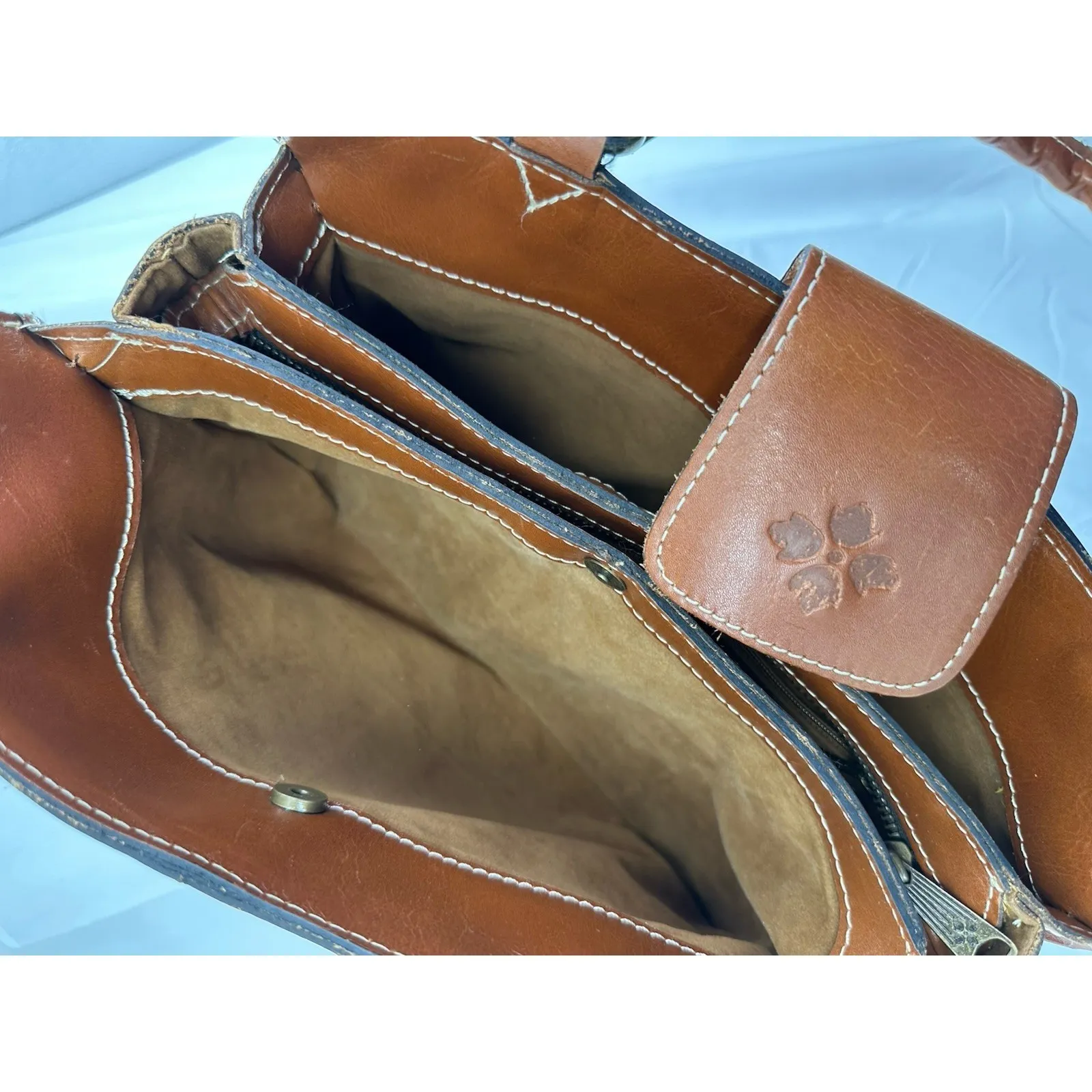 Patricia Nash Heritage Rienzo Tan Leather Tab Top Shoulder Bag Purse Clean - Image 9