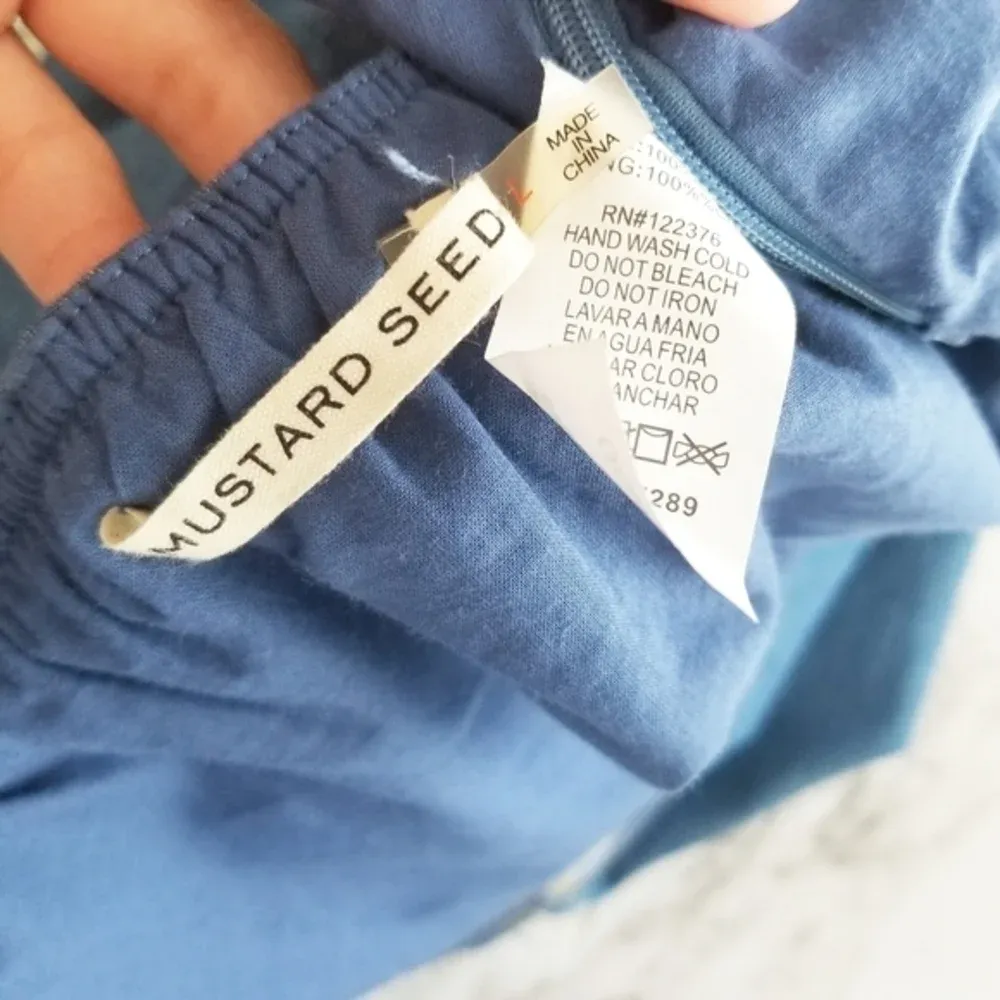 MUSTARD SEED Chambray Off‎ The Shoulder Crop Top - Image 7